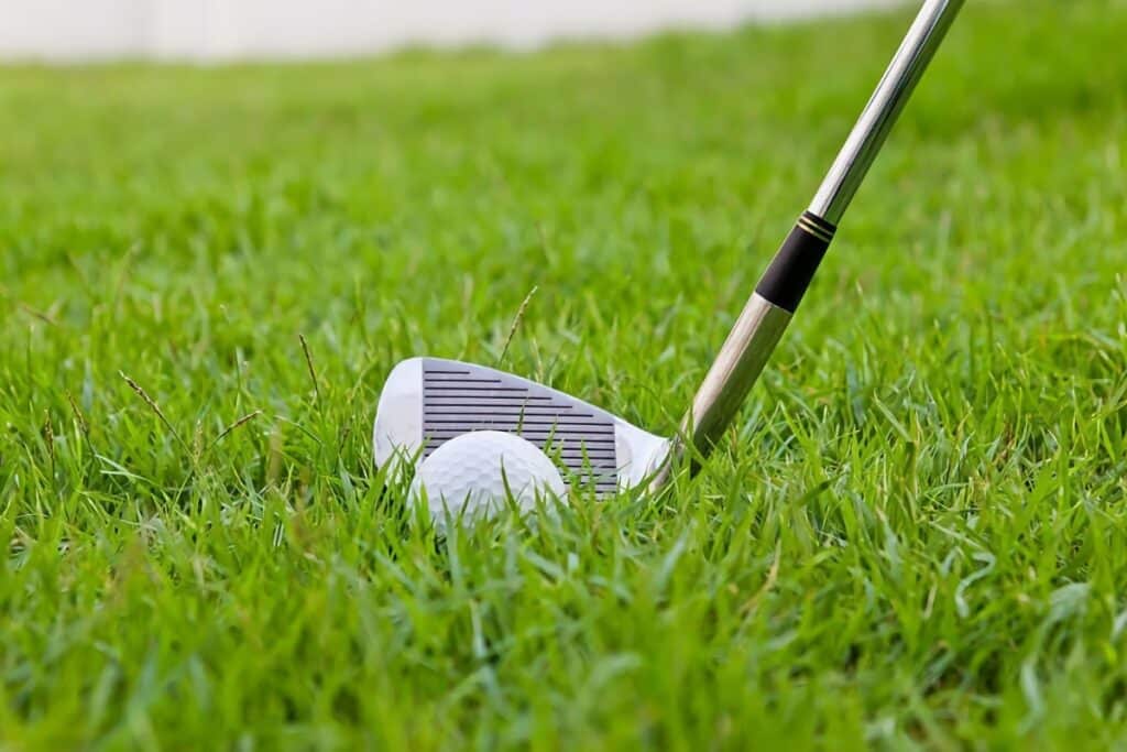 how to protect golf clubs from scratches