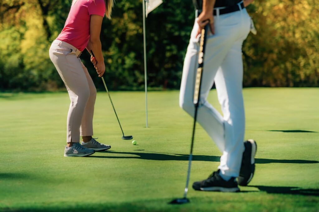 can you stand behind an opponent putting