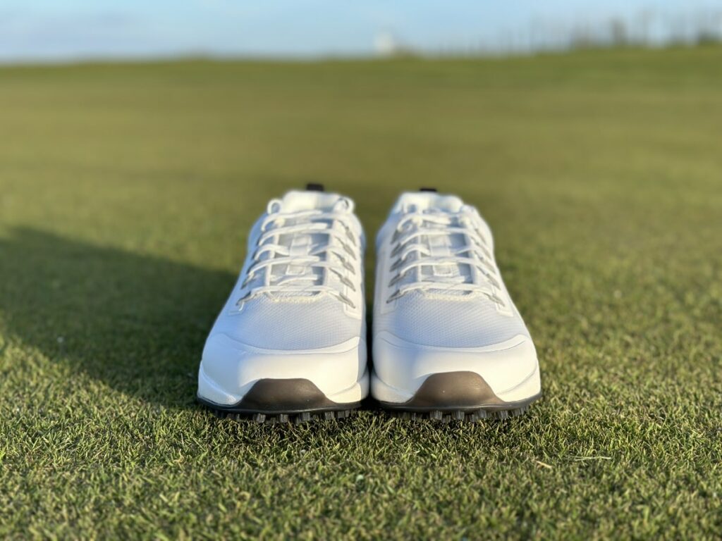 j lindeberg range finder golf shoe front