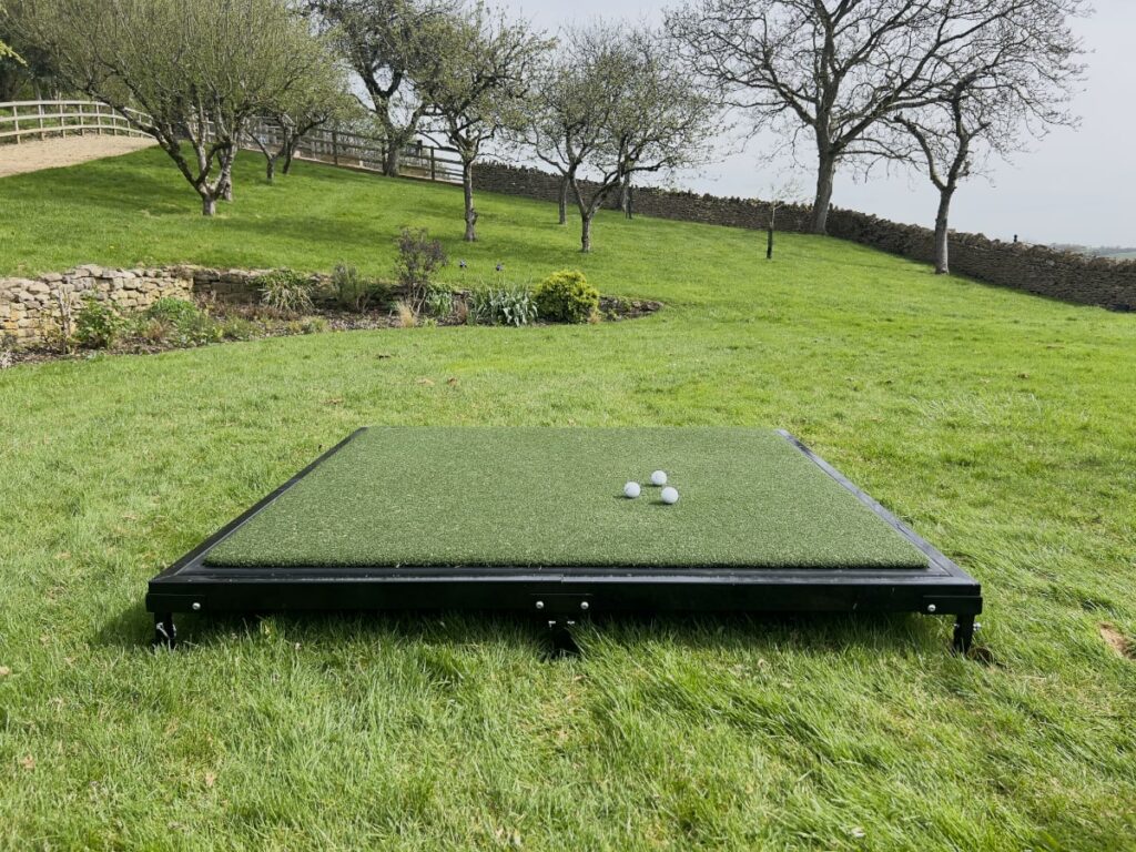 forb winter golf tee frame and hitting mat